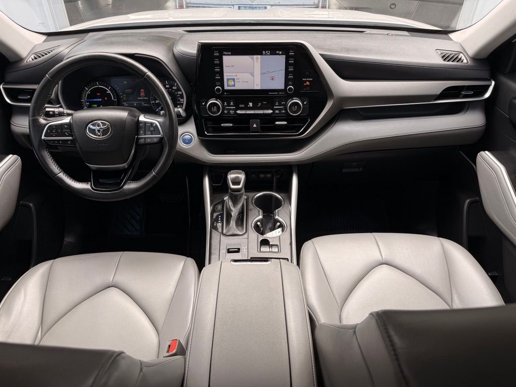 2021 Toyota Highlander Hybrid XLE Klamath Falls OR