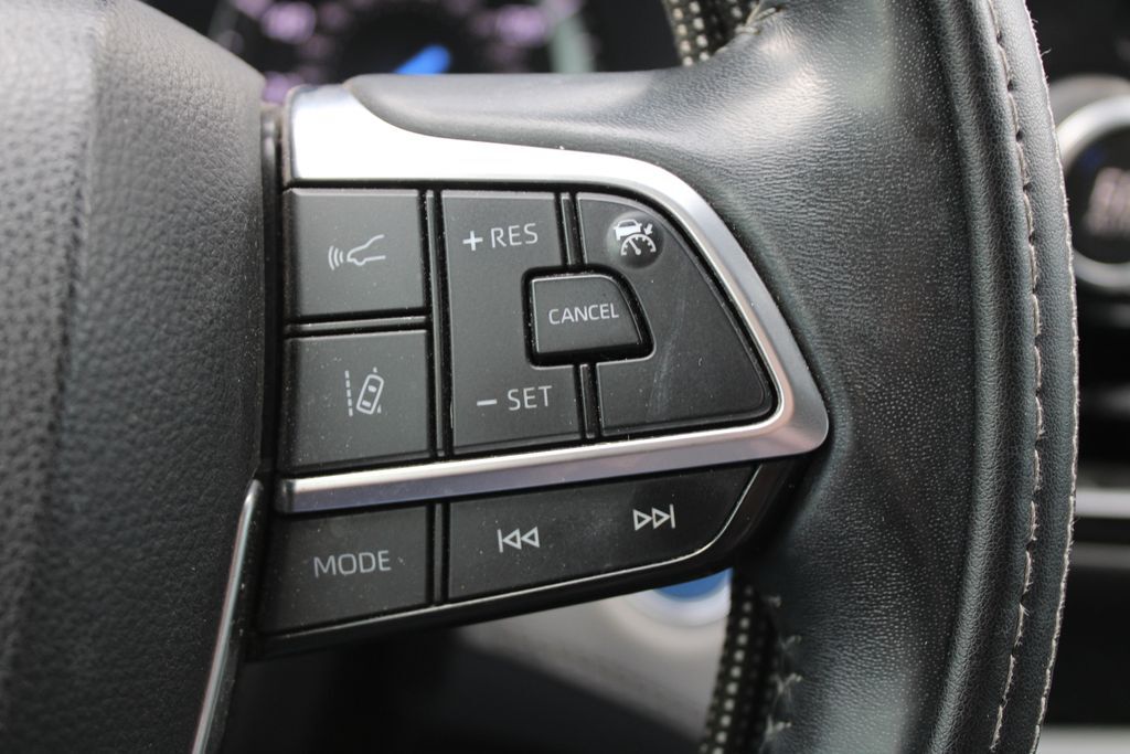 2021 Toyota Highlander Hybrid XLE Klamath Falls OR