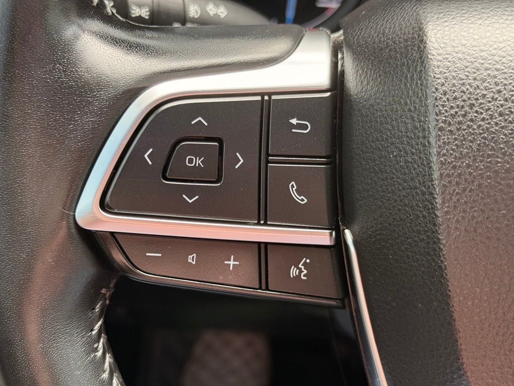 2021 Toyota Highlander Hybrid XLE Klamath Falls OR