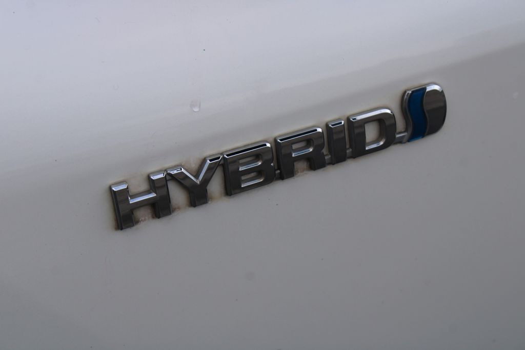 2021 Toyota Highlander Hybrid XLE Klamath Falls OR
