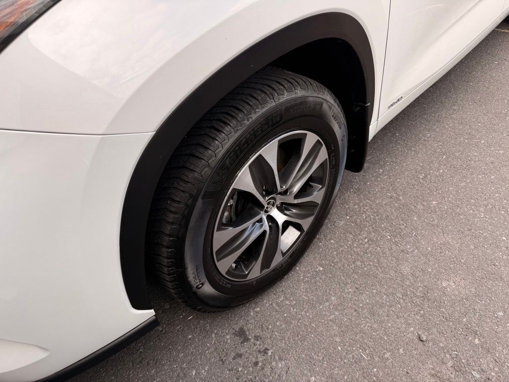 2021 Toyota Highlander Hybrid XLE Klamath Falls OR