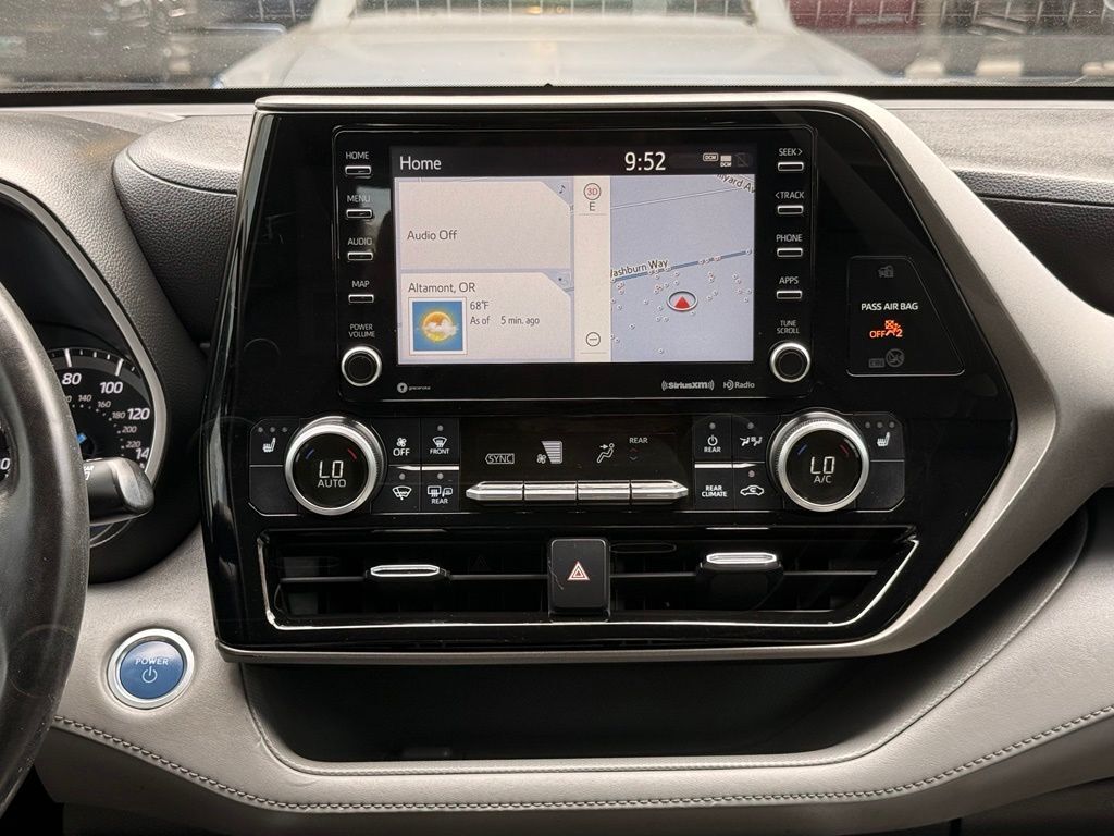 2021 Toyota Highlander Hybrid XLE Klamath Falls OR