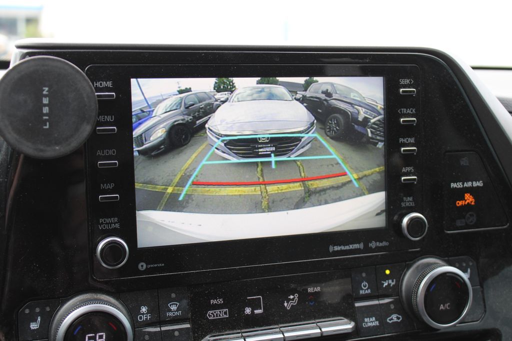 2021 Toyota Highlander Hybrid XLE Klamath Falls OR