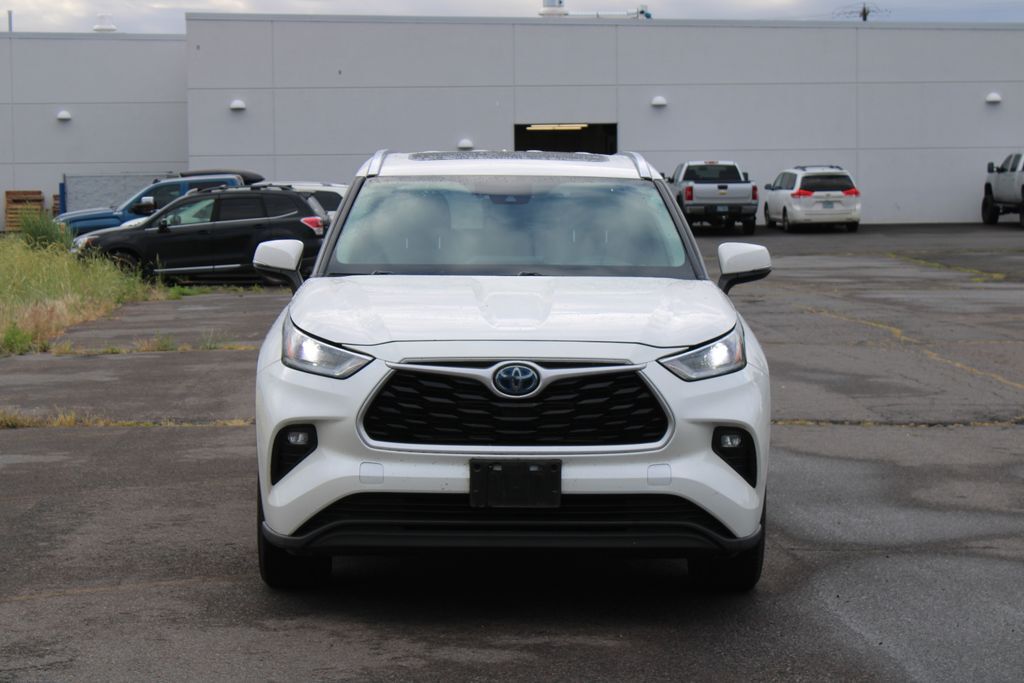 2021 Toyota Highlander Hybrid XLE Klamath Falls OR