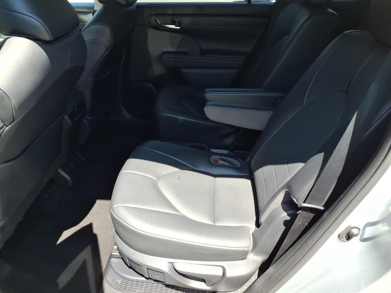 2021 Toyota Highlander Hybrid XLE Roanoke VA