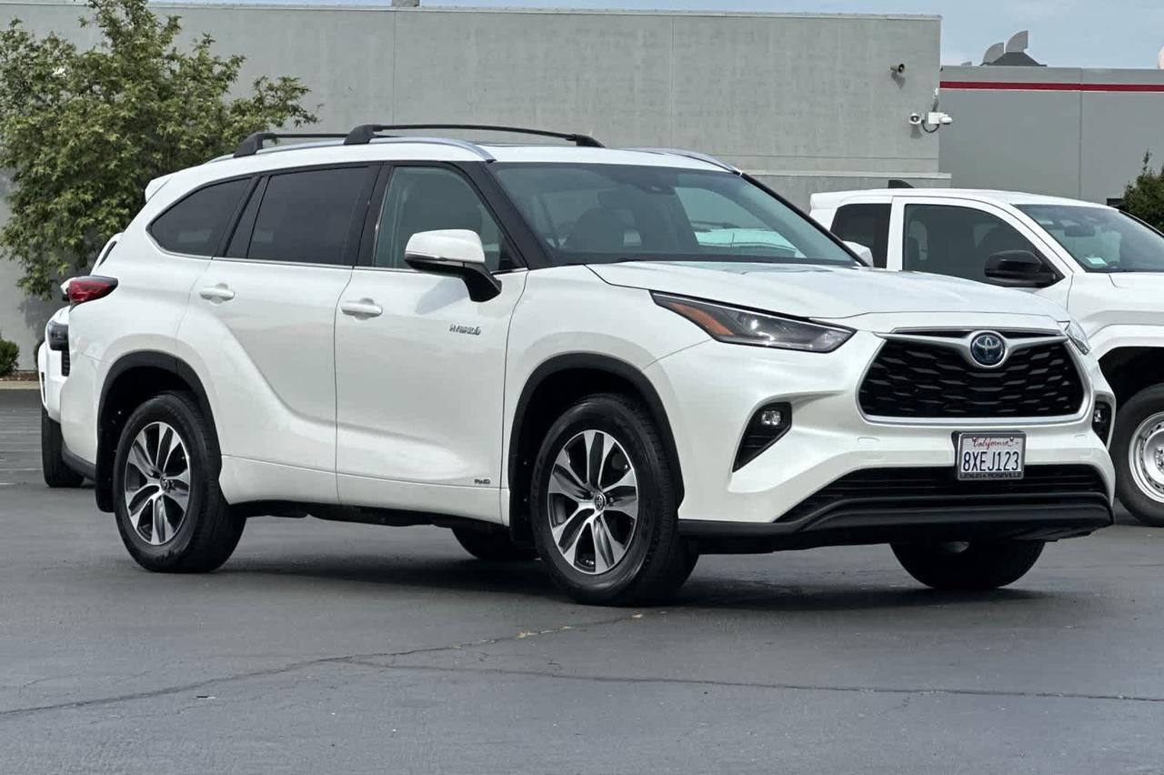 2021 Toyota Highlander Hybrid XLE Roseville CA