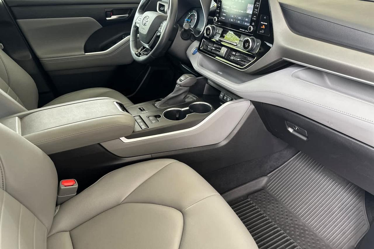 2021 Toyota Highlander Hybrid XLE Roseville CA