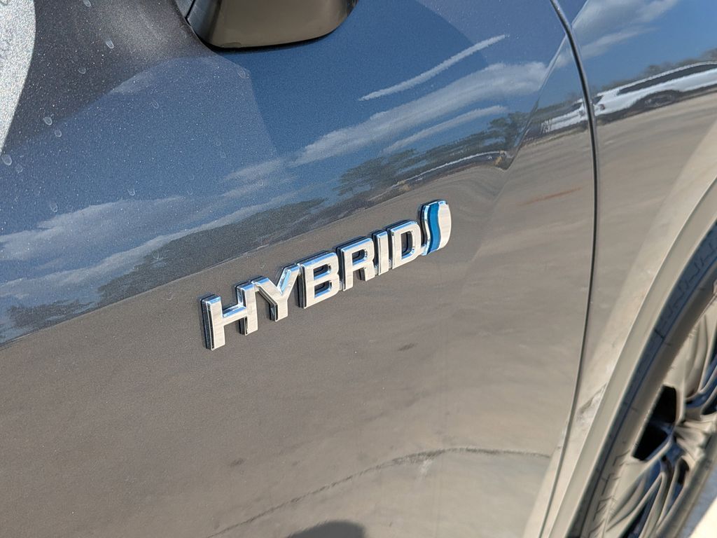2021 Toyota Highlander Hybrid XLE San Clemente CA