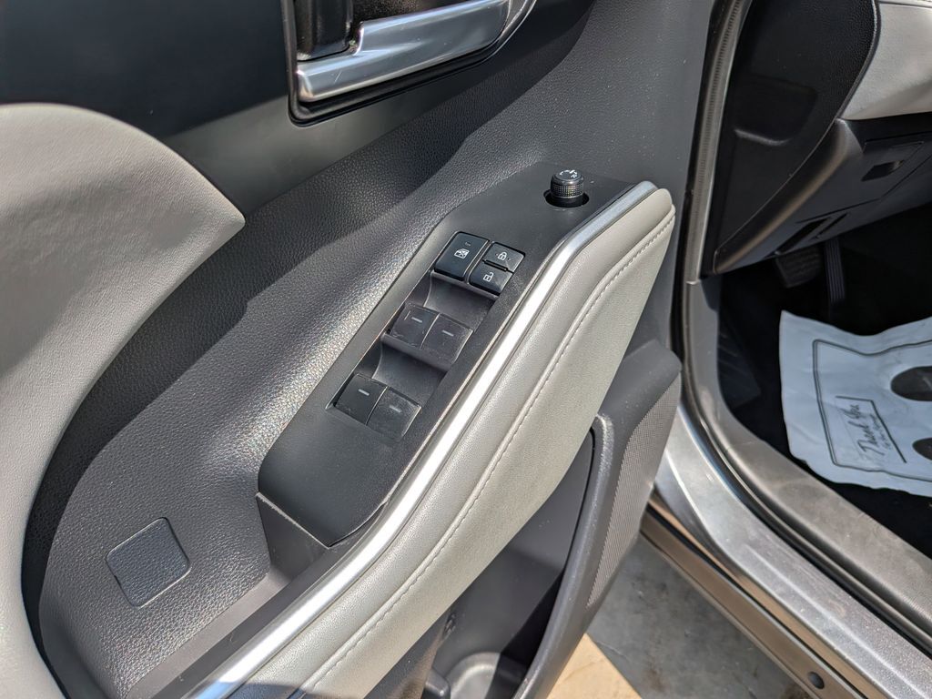 2021 Toyota Highlander Hybrid XLE San Clemente CA