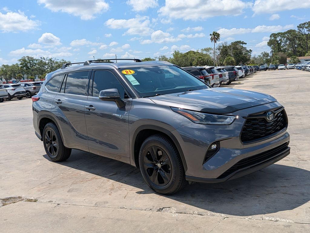 2021 Toyota Highlander Hybrid XLE San Clemente CA