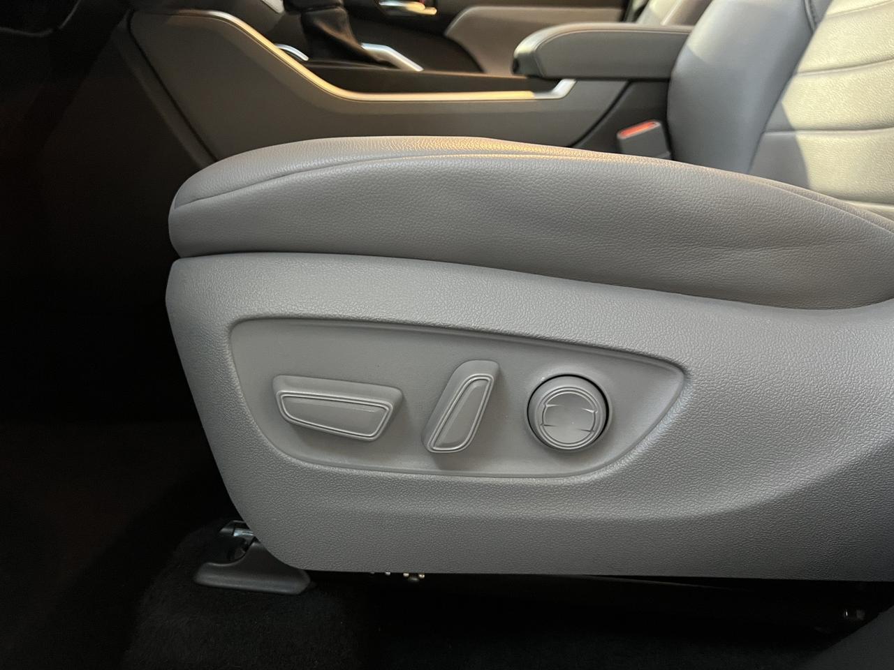 2021 Toyota Highlander Hybrid XLE San Rafael CA