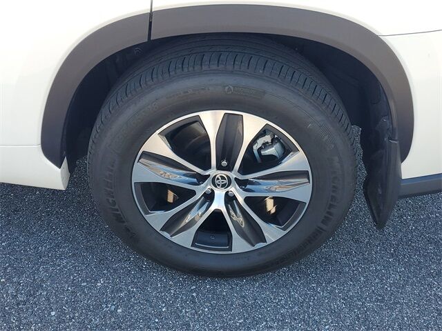2021 Toyota Highlander Hybrid XLE St. Augustine FL