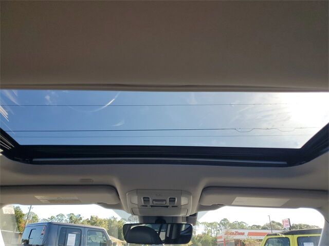 2021 Toyota Highlander Hybrid XLE St. Augustine FL