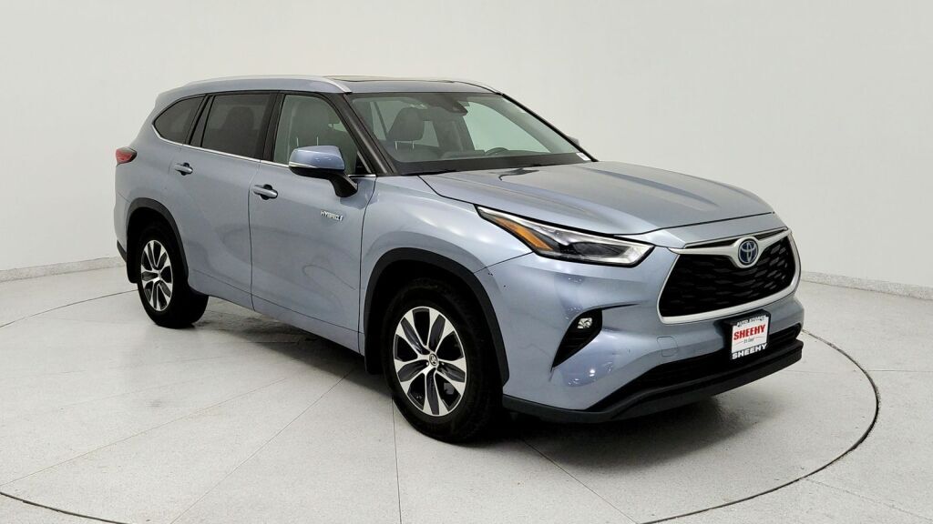 2021 Toyota Highlander Hybrid XLE