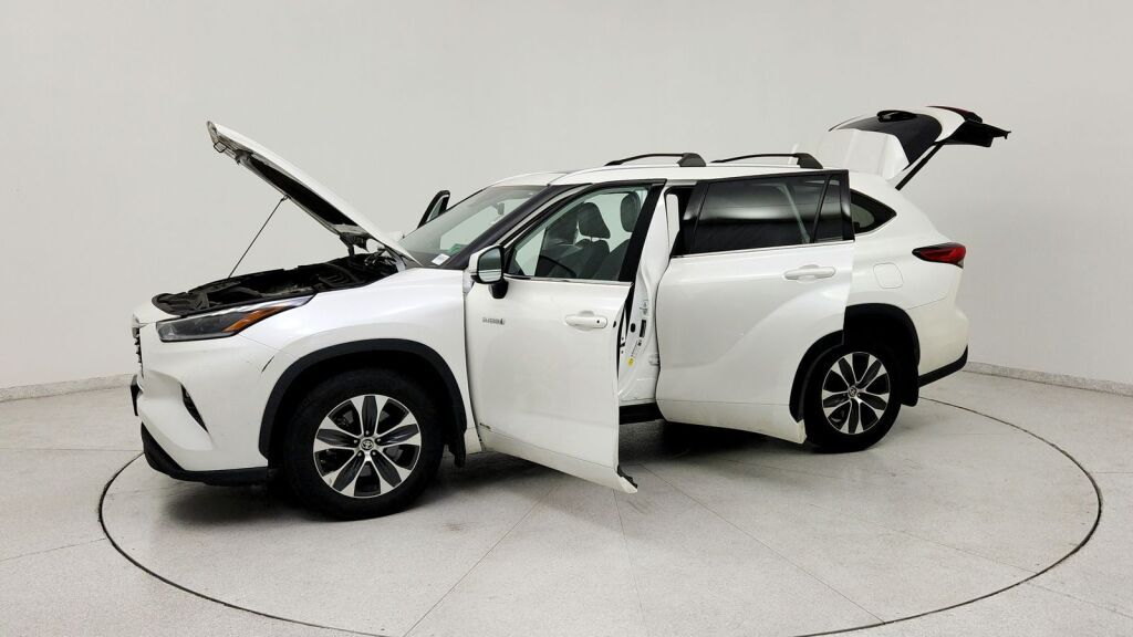 2021 Toyota Highlander Hybrid XLE Laurel MD
