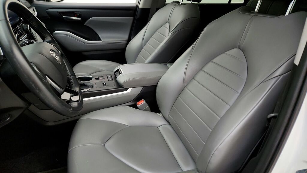 2021 Toyota Highlander Hybrid XLE Laurel MD