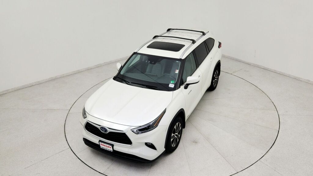 2021 Toyota Highlander Hybrid XLE Laurel MD