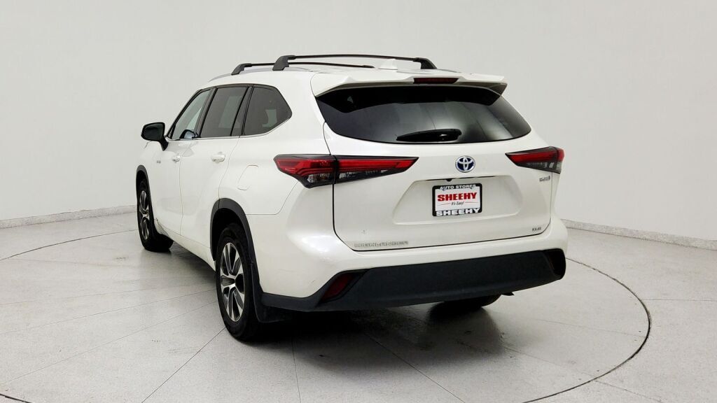 2021 Toyota Highlander Hybrid XLE Laurel MD
