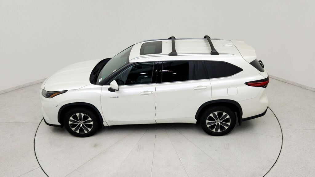 2021 Toyota Highlander Hybrid XLE Laurel MD