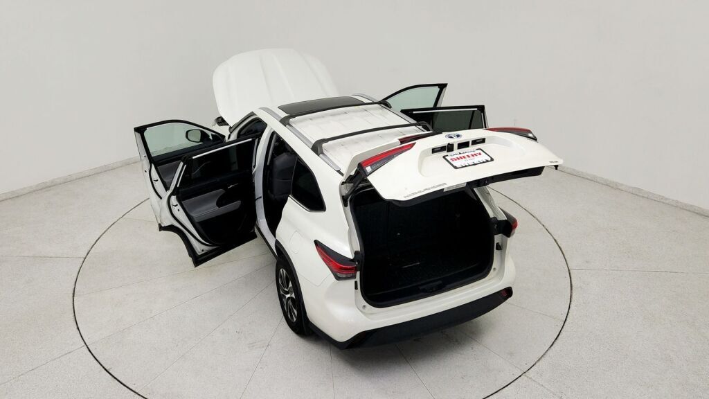2021 Toyota Highlander Hybrid XLE Laurel MD