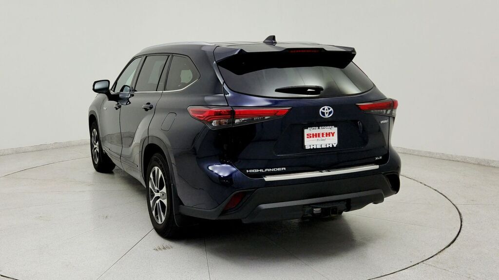 2021 Toyota Highlander Hybrid XLE Laurel MD