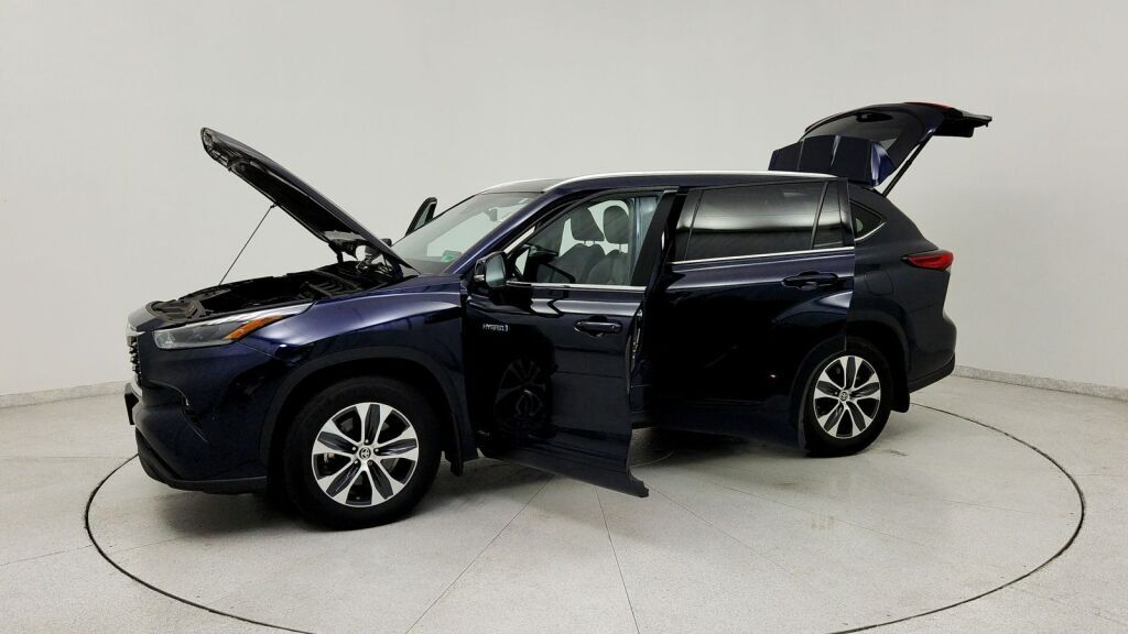 2021 Toyota Highlander Hybrid XLE Laurel MD