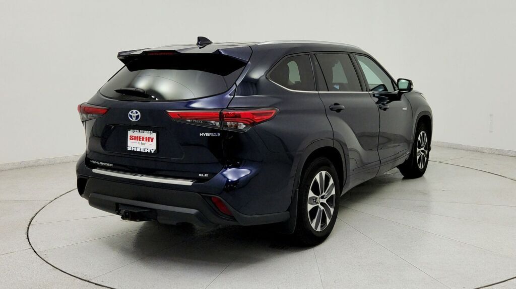 2021 Toyota Highlander Hybrid XLE Laurel MD