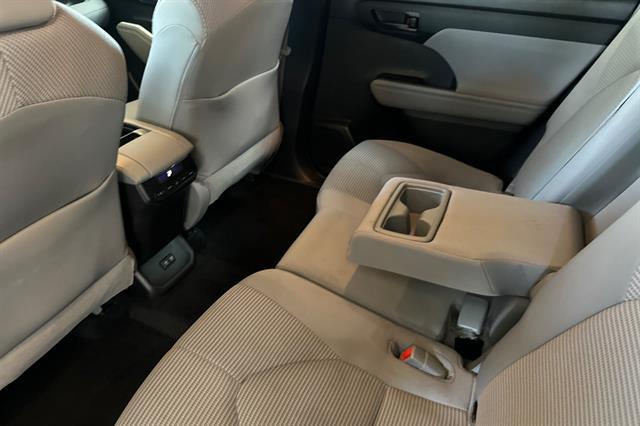2021 Toyota Highlander L Oakland CA