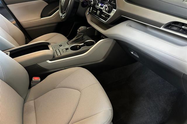 2021 Toyota Highlander L Oakland CA