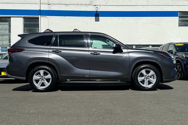 2021 Toyota Highlander L Oakland CA