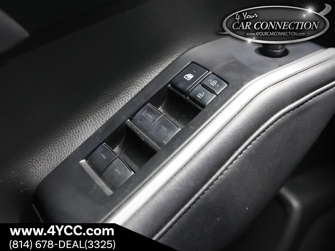2021 Toyota Highlander LE 7-Passenger Cranberry PA