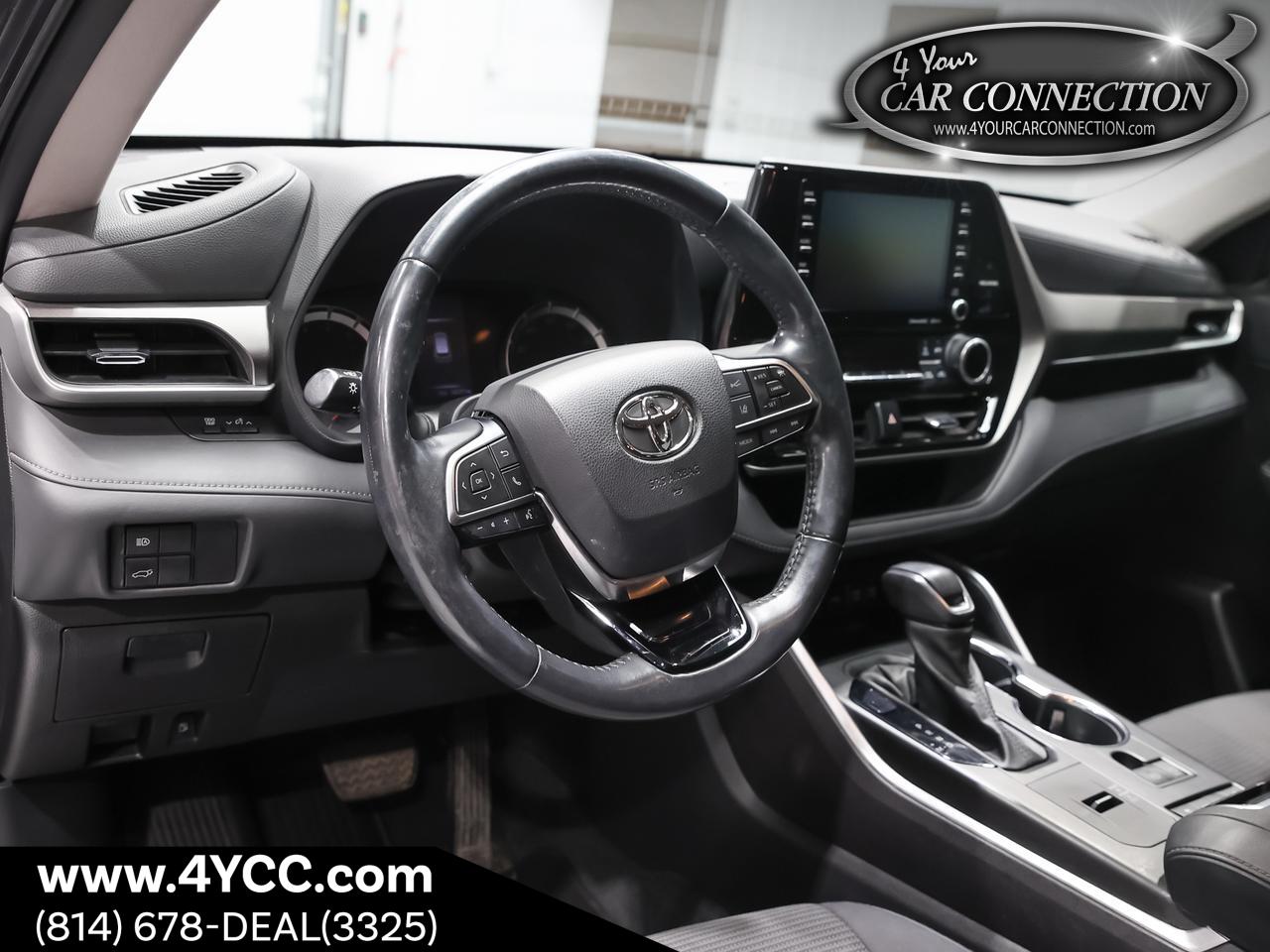 2021 Toyota Highlander LE 7-Passenger Cranberry PA