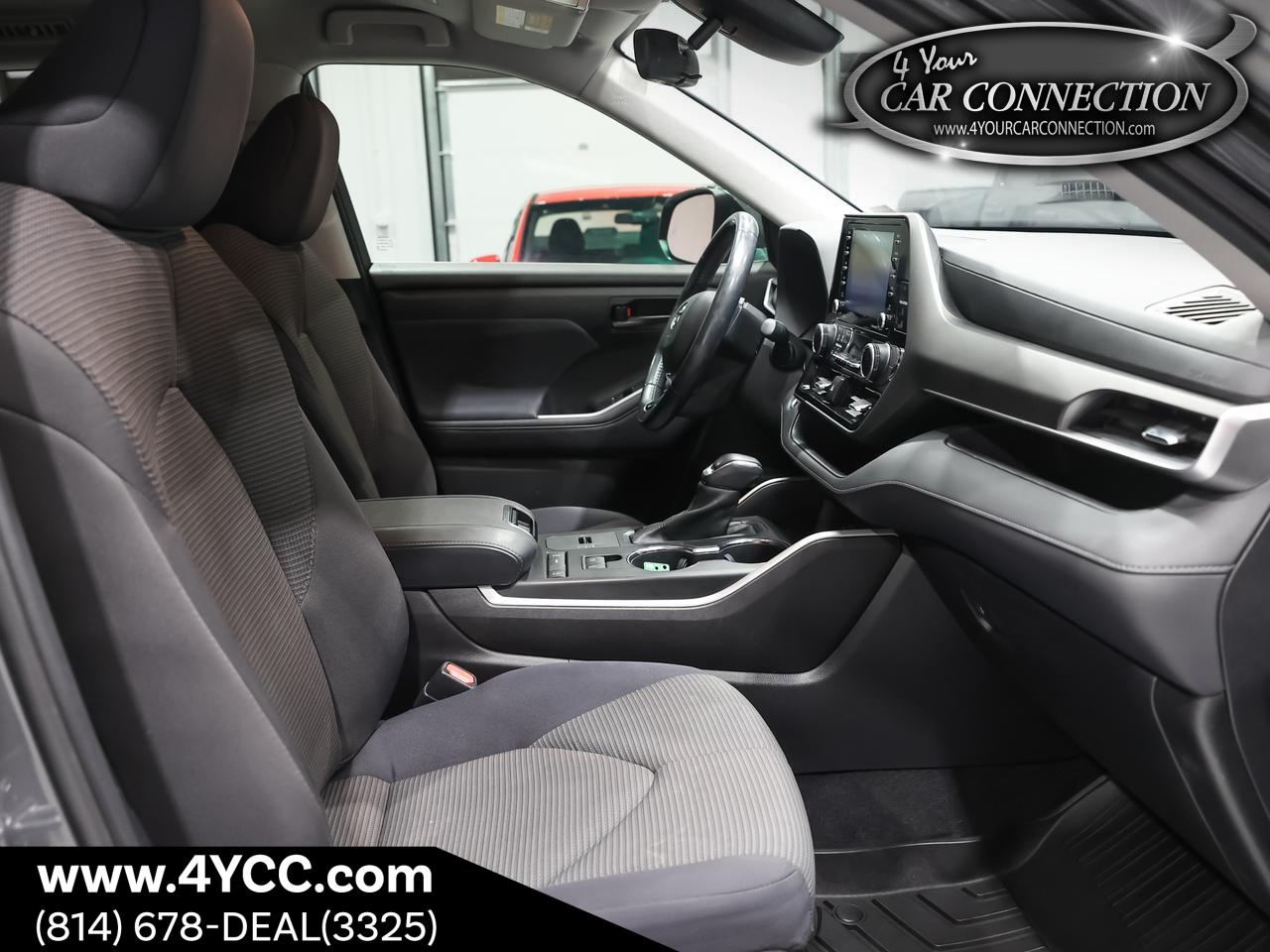 2021 Toyota Highlander LE 7-Passenger Cranberry PA