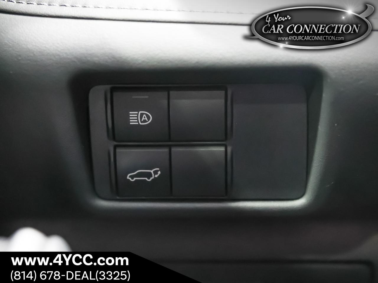 2021 Toyota Highlander LE 7-Passenger Cranberry PA