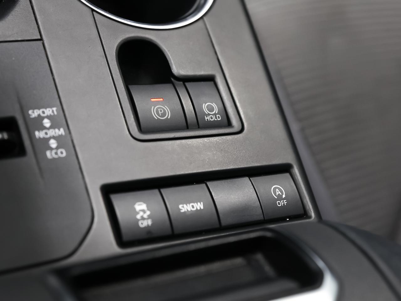 2021 Toyota Highlander LE 7-Passenger Cranberry PA
