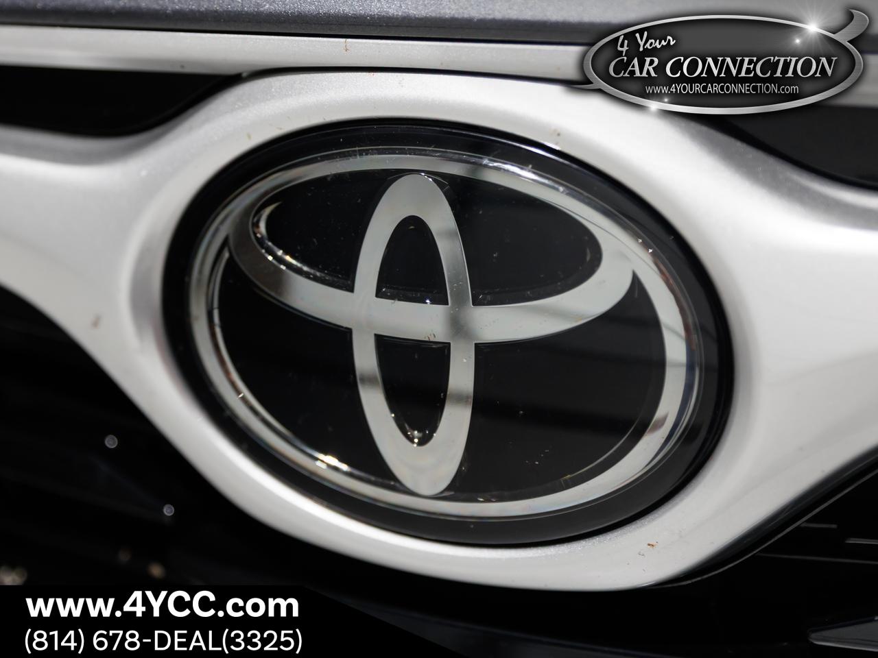 2021 Toyota Highlander LE 7-Passenger Cranberry PA