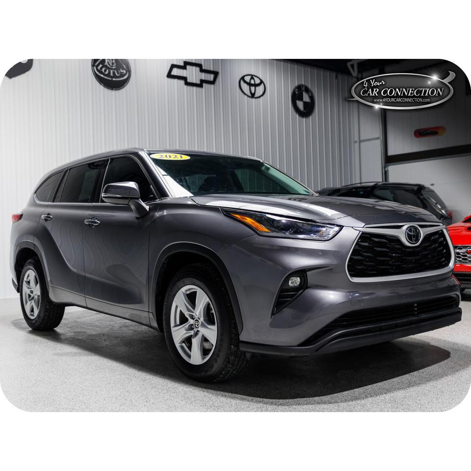 2021 Toyota Highlander LE 7-Passenger Cranberry PA