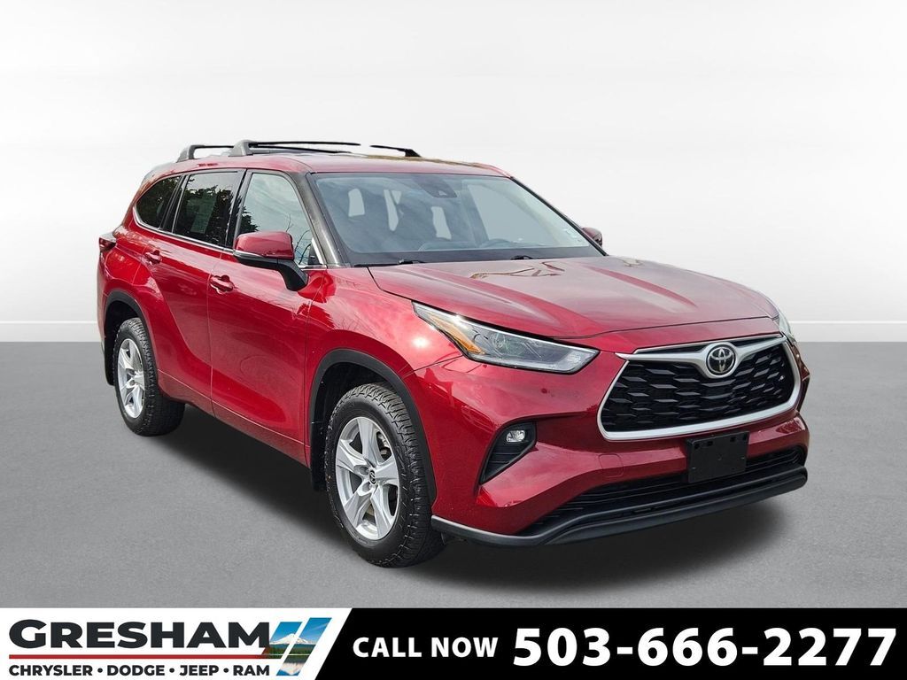 2021 Toyota Highlander LE