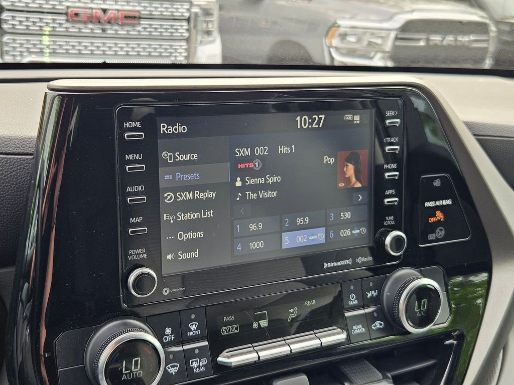 2021 Toyota Highlander LE Gresham OR