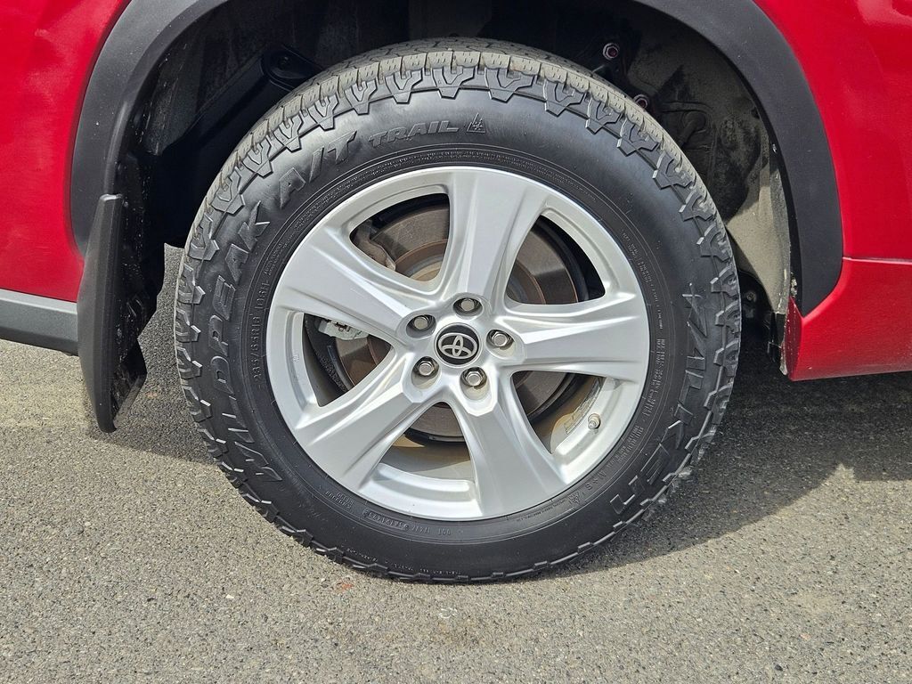 2021 Toyota Highlander LE Gresham OR