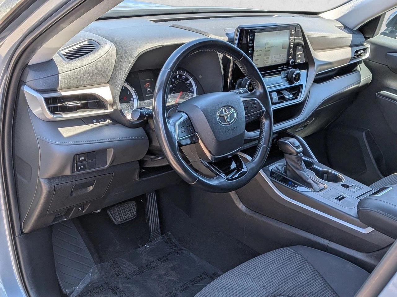 2021 Toyota Highlander LE Roseville CA