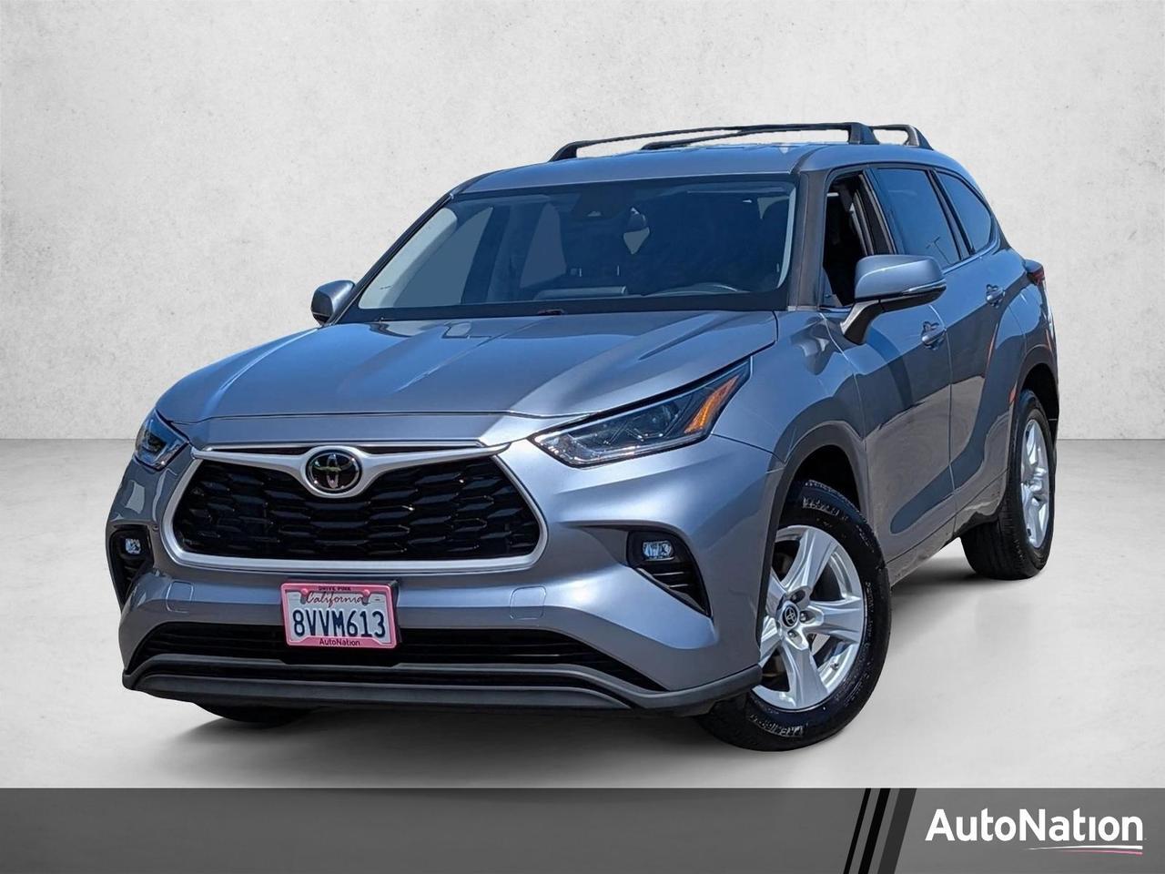 2021 Toyota Highlander LE