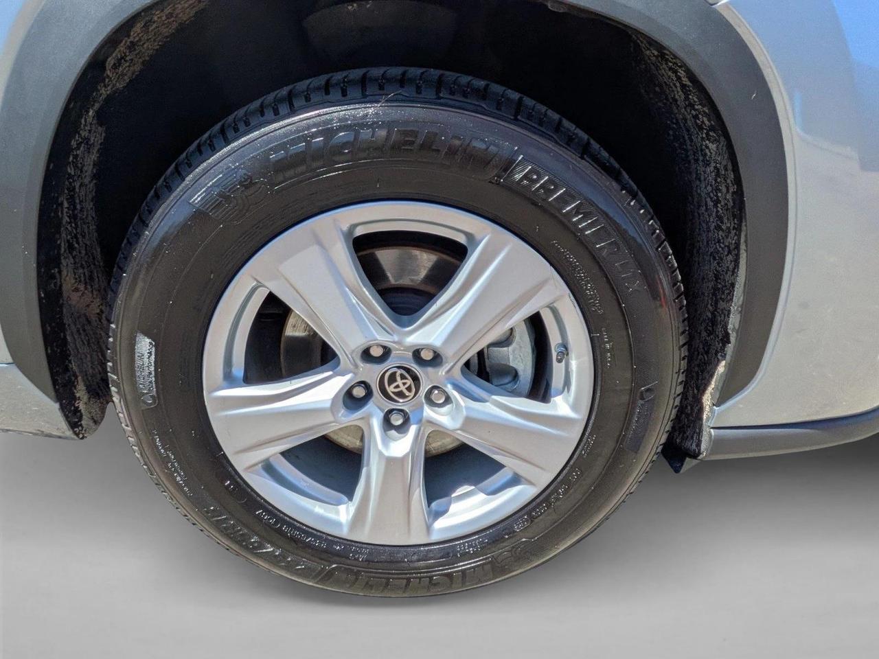 2021 Toyota Highlander LE Roseville CA