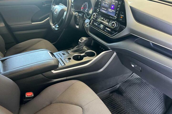 2021 Toyota Highlander LE Roseville CA