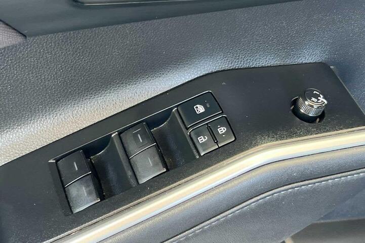 2021 Toyota Highlander LE Roseville CA