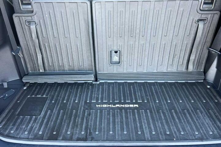 2021 Toyota Highlander LE Roseville CA