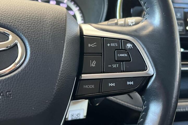 2021 Toyota Highlander LE Roseville CA
