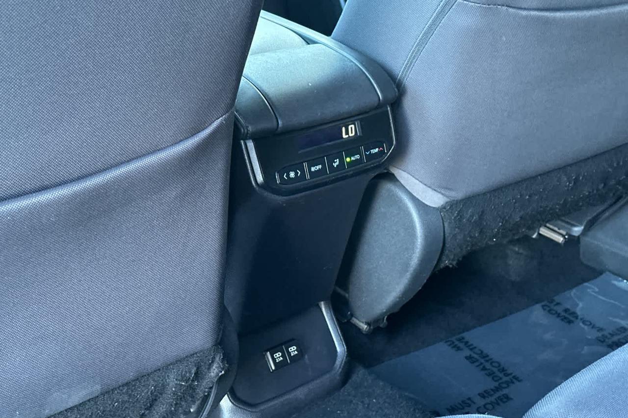 2021 Toyota Highlander LE Roseville CA