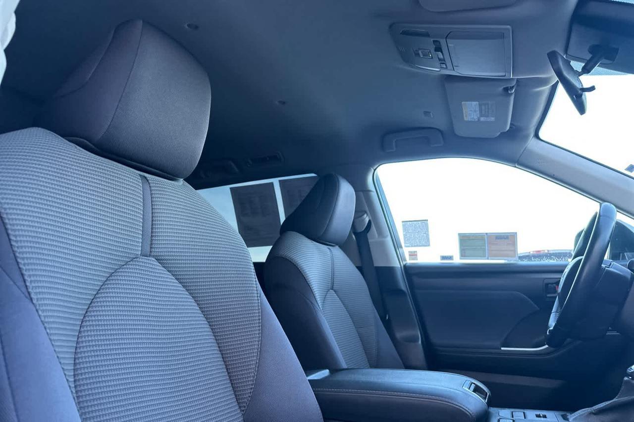 2021 Toyota Highlander LE Roseville CA