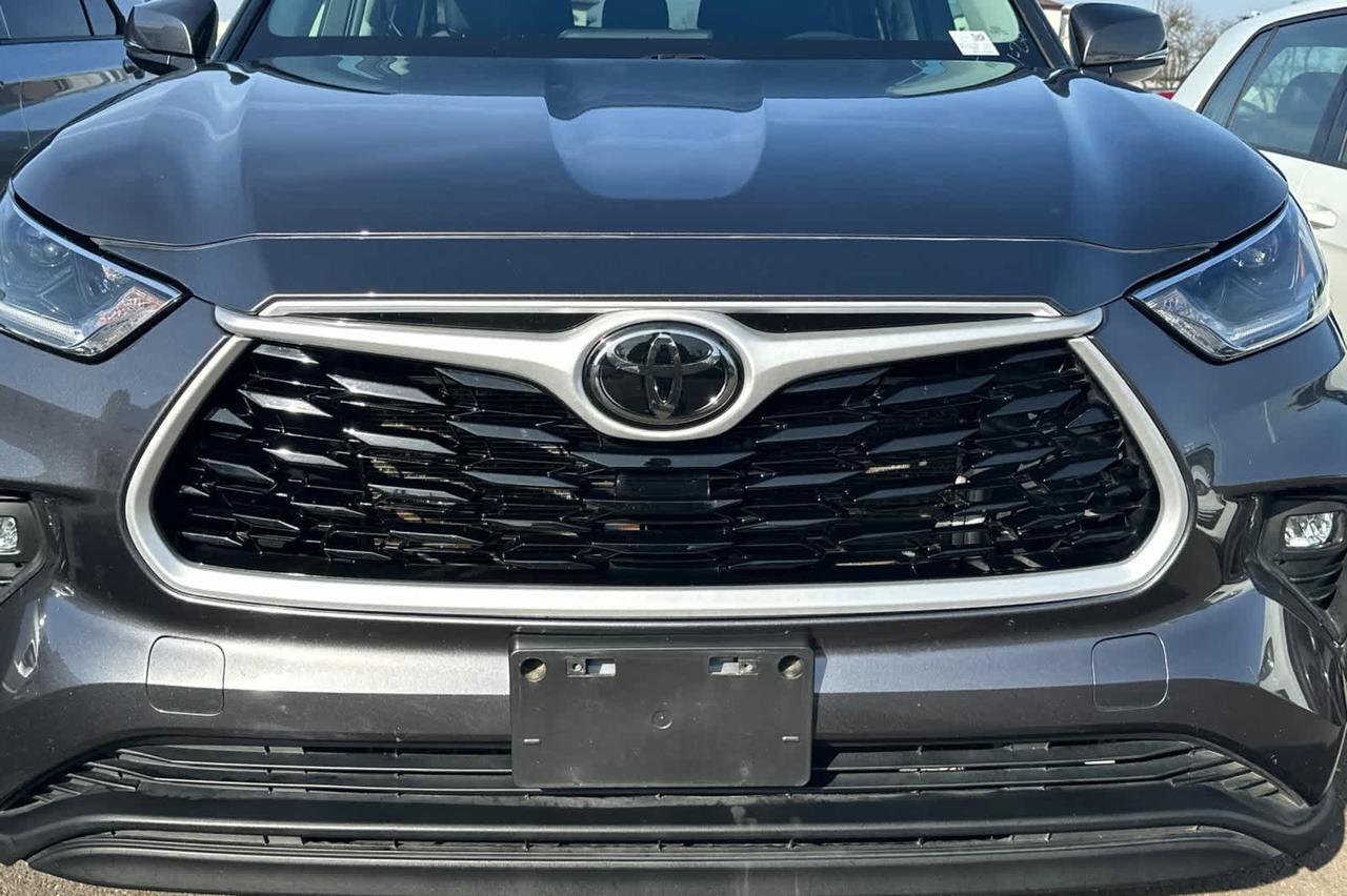 2021 Toyota Highlander LE Roseville CA